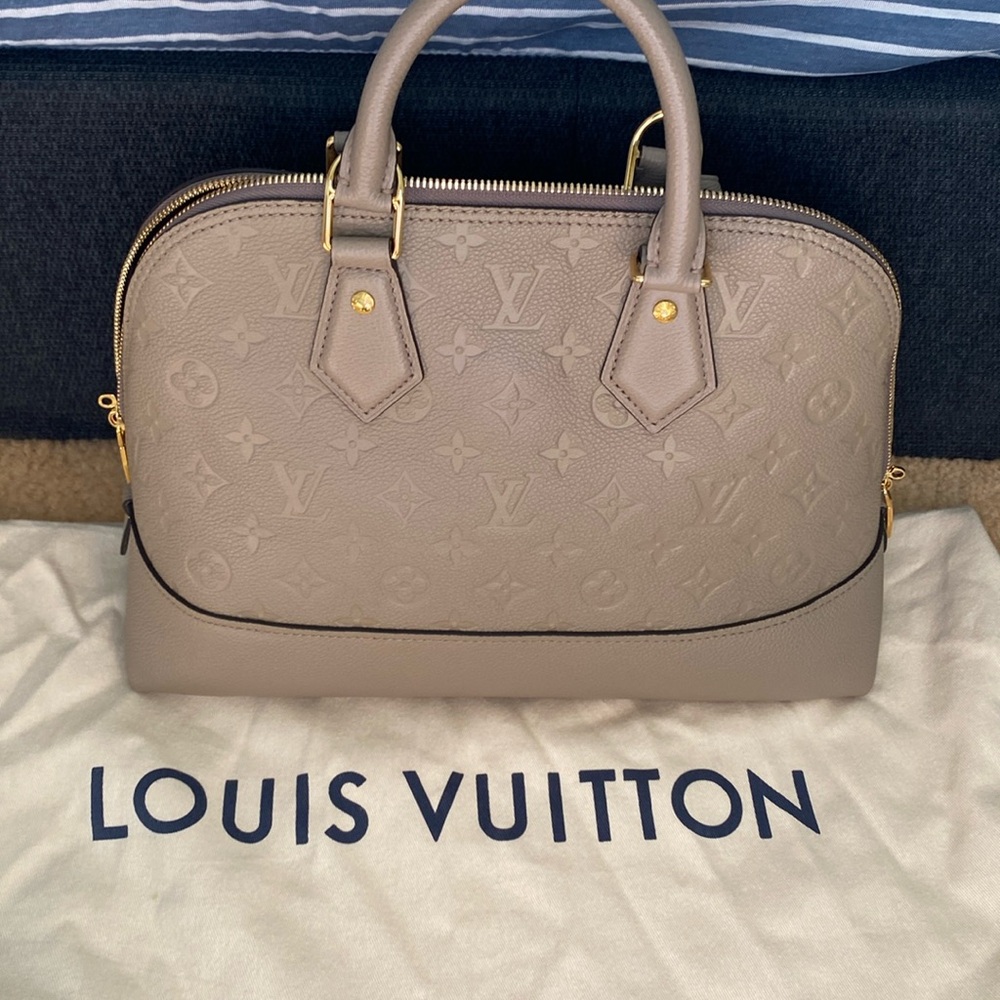 Louis Vuitton Neo Alma